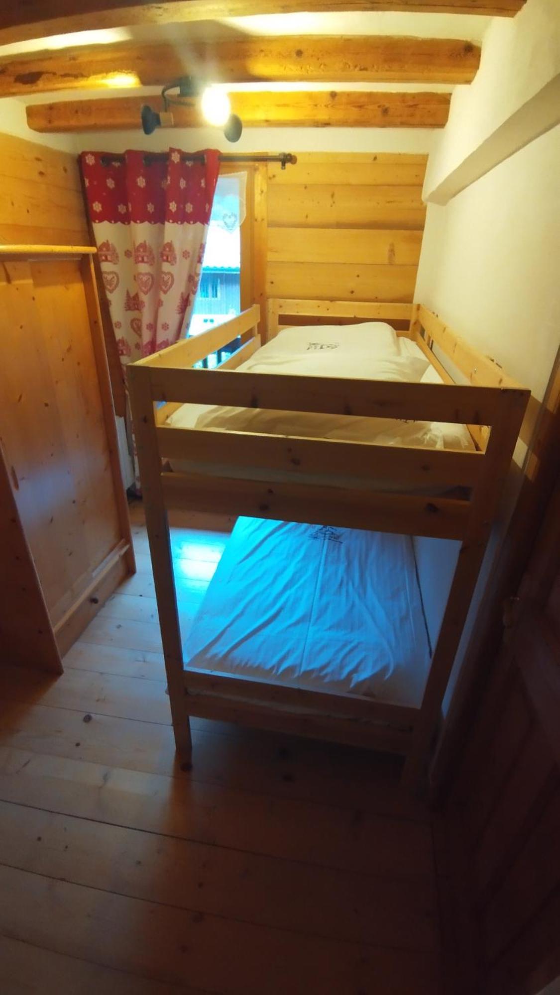 Chalet La Ferme D'Henriette, A Samoens Room photo